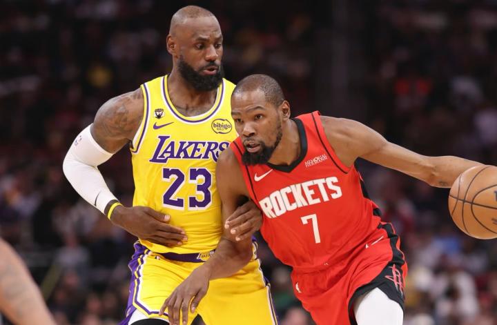  杜兰特直面失利责任；包夹之下反思持球习惯；团队空间需重新分配。 体育新闻 杜兰特直面失利责任；包夹之下反思持球习惯；团队空间需重新分配。 体育新闻