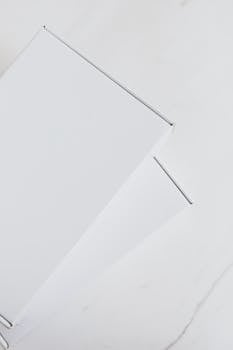  央行开展MLF操作；中期流动性现净回笼态势；政策工具灵活运用维护稳定。 股票财经