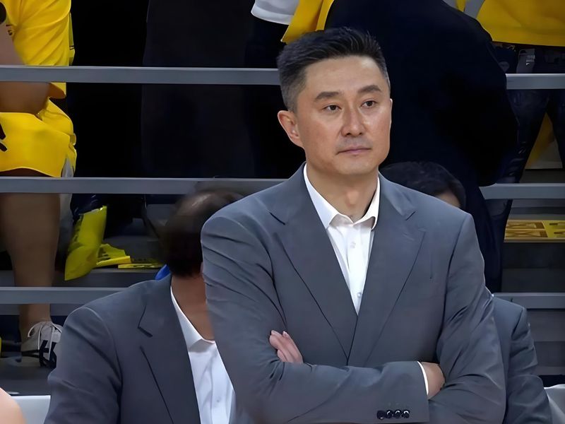  【解密内线】2米26巨人崛起：广州队战术变阵背后的博弈 体育新闻 【解密内线】2米26巨人崛起：广州队战术变阵背后的博弈 体育新闻