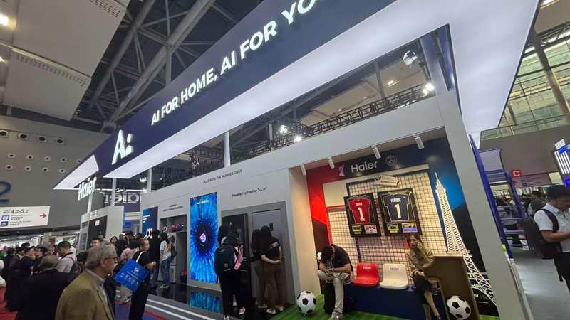  面板巨头京东方重返两千亿营收：周期波动中的价值突围与战略重构 IT技术 面板巨头京东方重返两千亿营收：周期波动中的价值突围与战略重构 IT技术