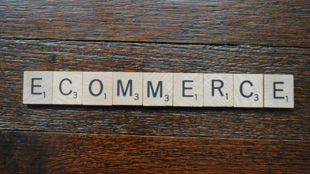  技术视角下的农村电商破局：数据拆解3万亿背后的四大基础设施引擎 企业服务