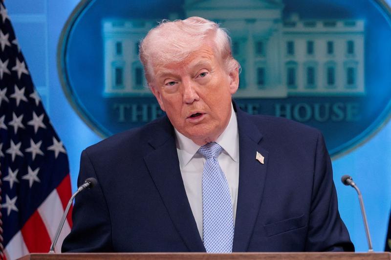  美伊谈判背后：霍尔木兹困局与地缘博弈的深层逻辑 新闻