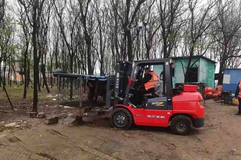  【产业深度】十八亿资本注入：滕州新能源汽车配套产业园的涅槃重生与技改密码 新闻